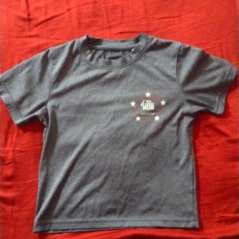 i run with the Marines t-shirt